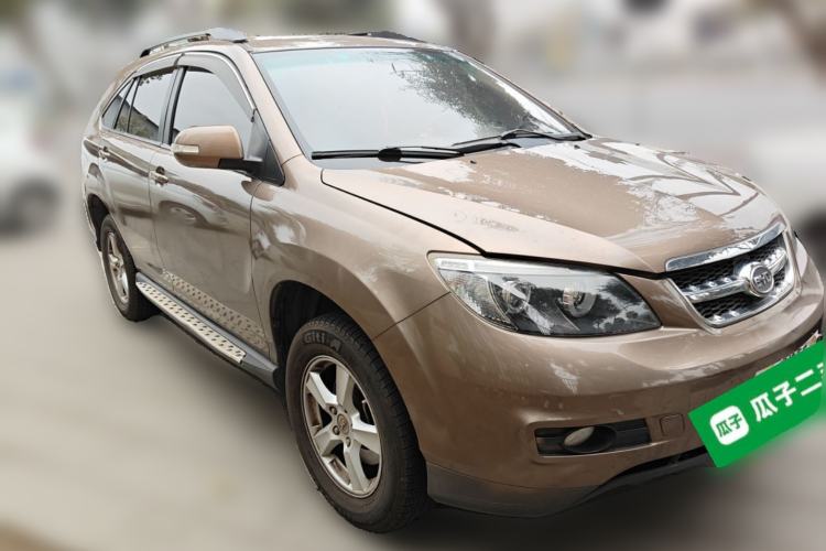Used BYD S6 2014 2.0L Manual Luxury 5-Seater