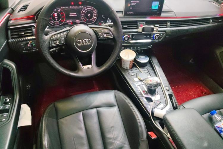 Used Audi A4L 2019 40 TFSI Fashion Version China V