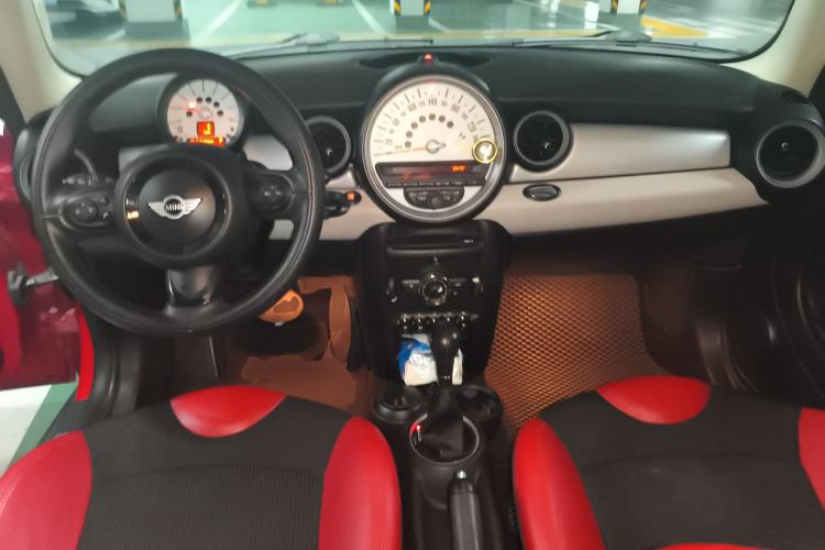 Used MINI 2011 1.6L COOPER Fun
