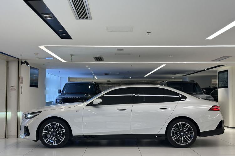 Used BMW 5 Series 2024 525i M Sport Package