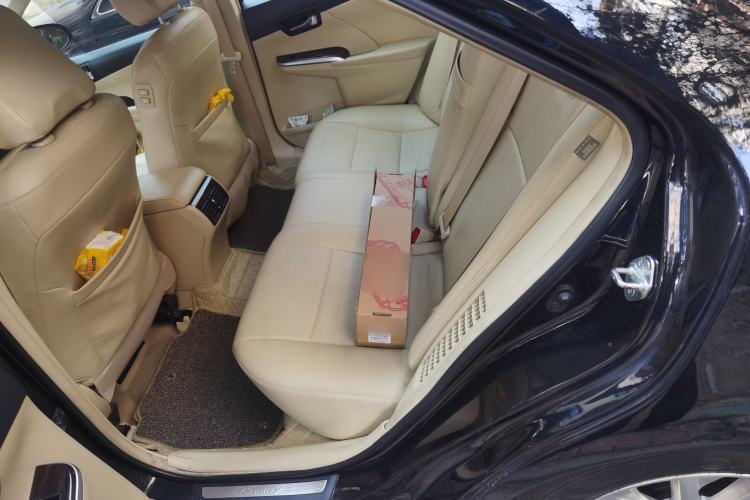 Used Toyota Camry 2015 Dual-Engine 2.5 HG Luxury Navigation Edition