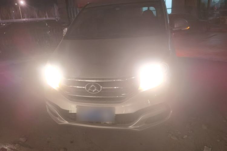 Used SAIC MAXUS G10 2014 2.0T Automatic Elite Edition
