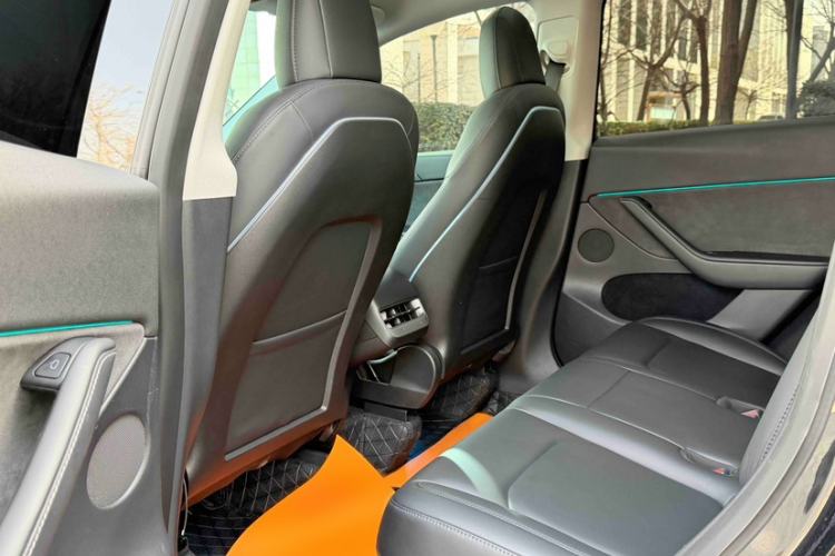 Used Tesla Model Y 2021 Standard Range Rear-Wheel Drive Version
