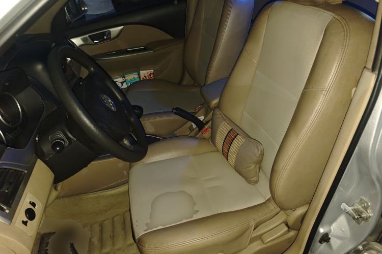 Used Buick Excelle 2013 1.5L Manual Classic Model
