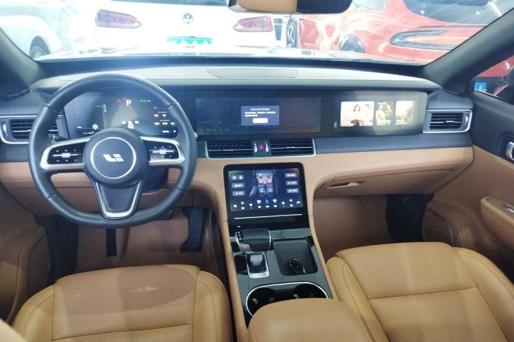 Used Li Auto ONE 2021 Extended-Range 6-Seater Version Center Console
