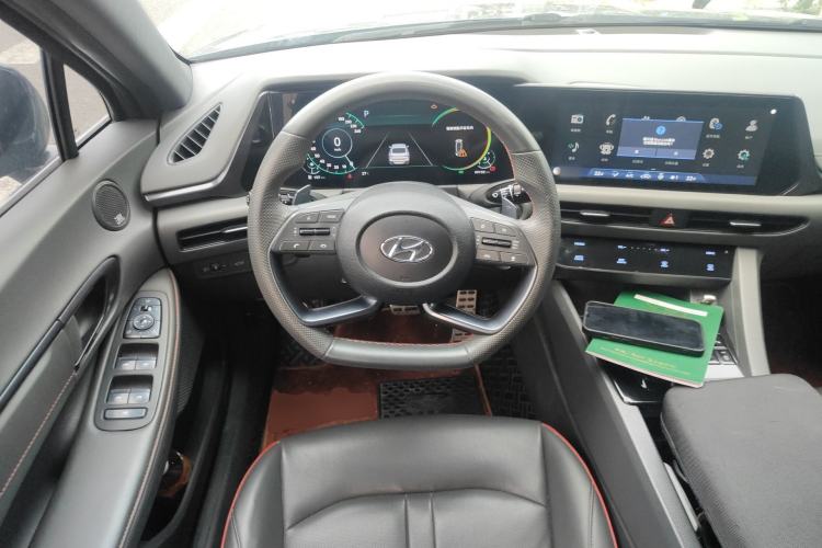 Used Hyundai Sonata 2020 380TGDi Automatic GLS Luxury Edition Steering Wheel