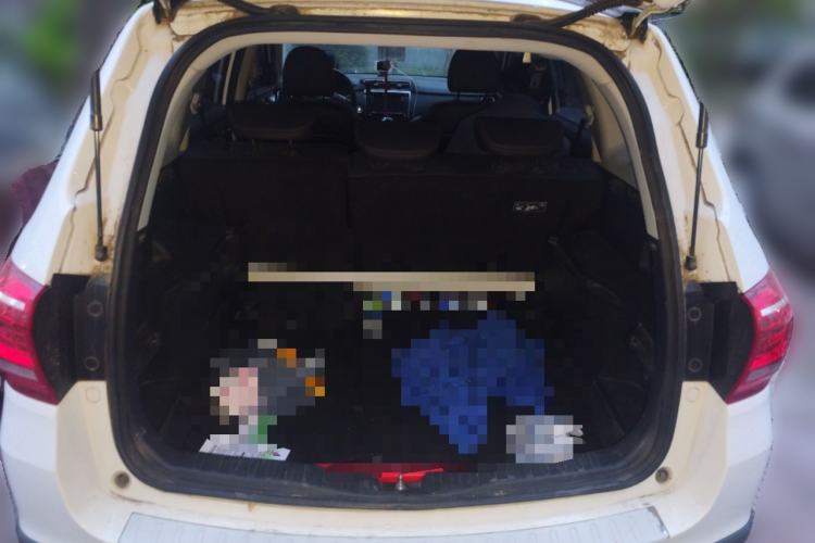 Used Haval H6 2015 Sport Edition 1.5T Automatic Two-Wheel Drive Luxury Model Trunk