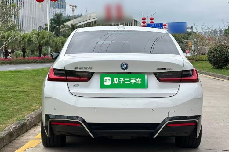 Used BMW i3 2024 eDrive 35 L
