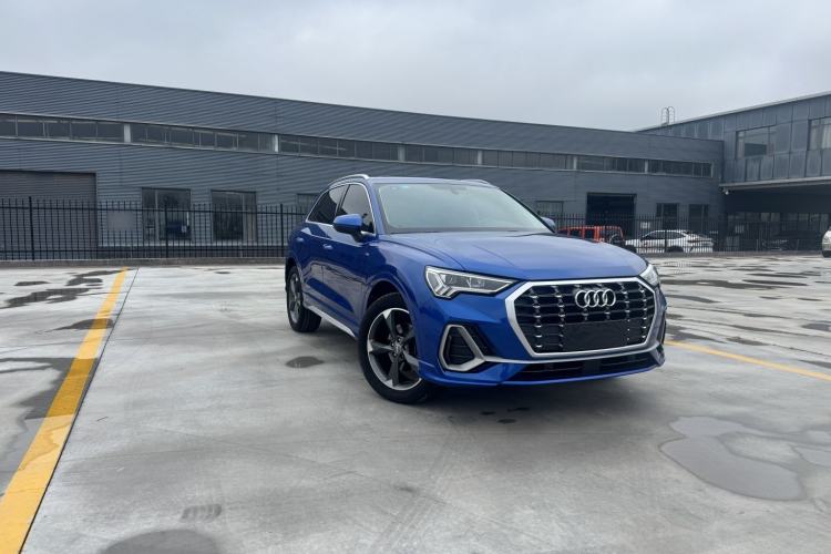 Used Audi Q3 2019 35 TFSI Fashion Dynamic Model Exterior 2