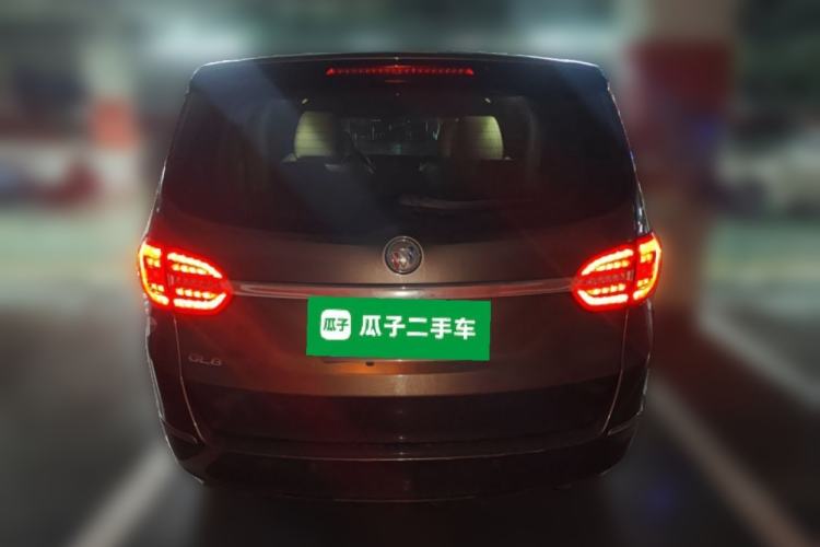 Used Buick GL8 2015 2.4L Luxury Business Premium Edition
