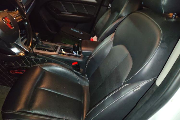 Used Roewe RX5 2019 20T Two-Wheel Drive Automatic 4G Connected Platinum Edition Left Front Seat