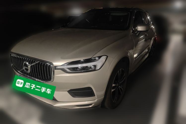 Used Volvo XC60 2019 T5 4x4 Smart Edition China V Standard