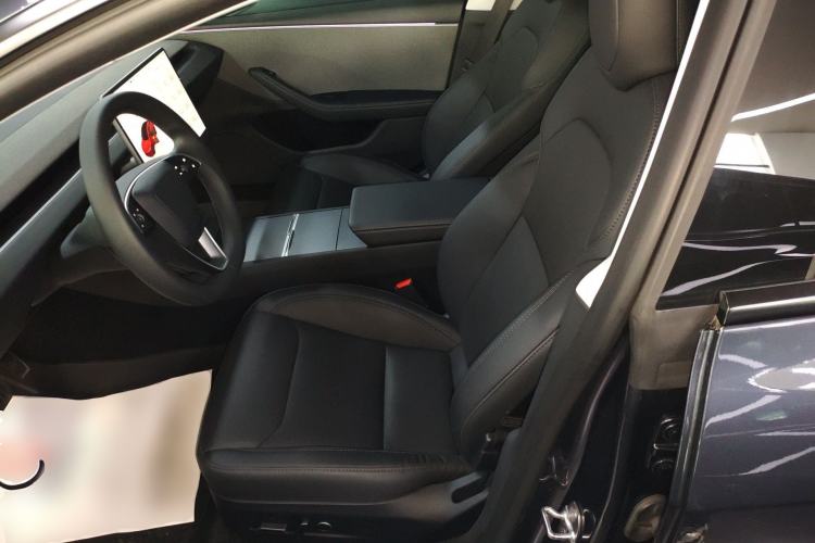 Used Tesla Model 3 2025 Rear-Wheel-Drive Version