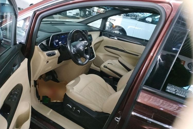 Used Buick GL8 2022 ES Land Cruiser 653T Luxury Model
