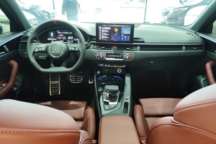 Used Audi A4L 2025 2 Million Units Enjoyment Version 40 TFSI Luxury Dynamic Edition