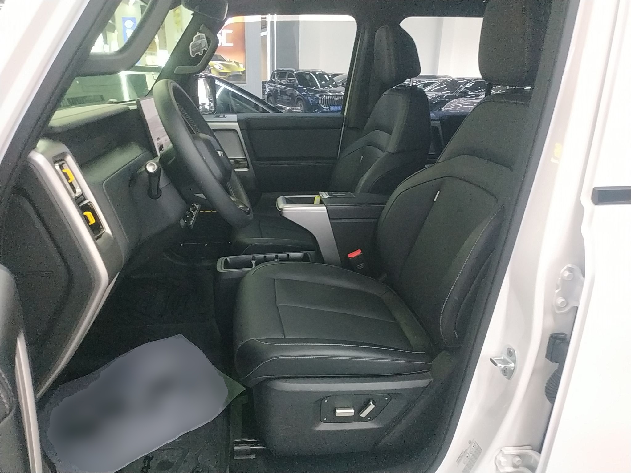 Переднее сиденье в автомобиле