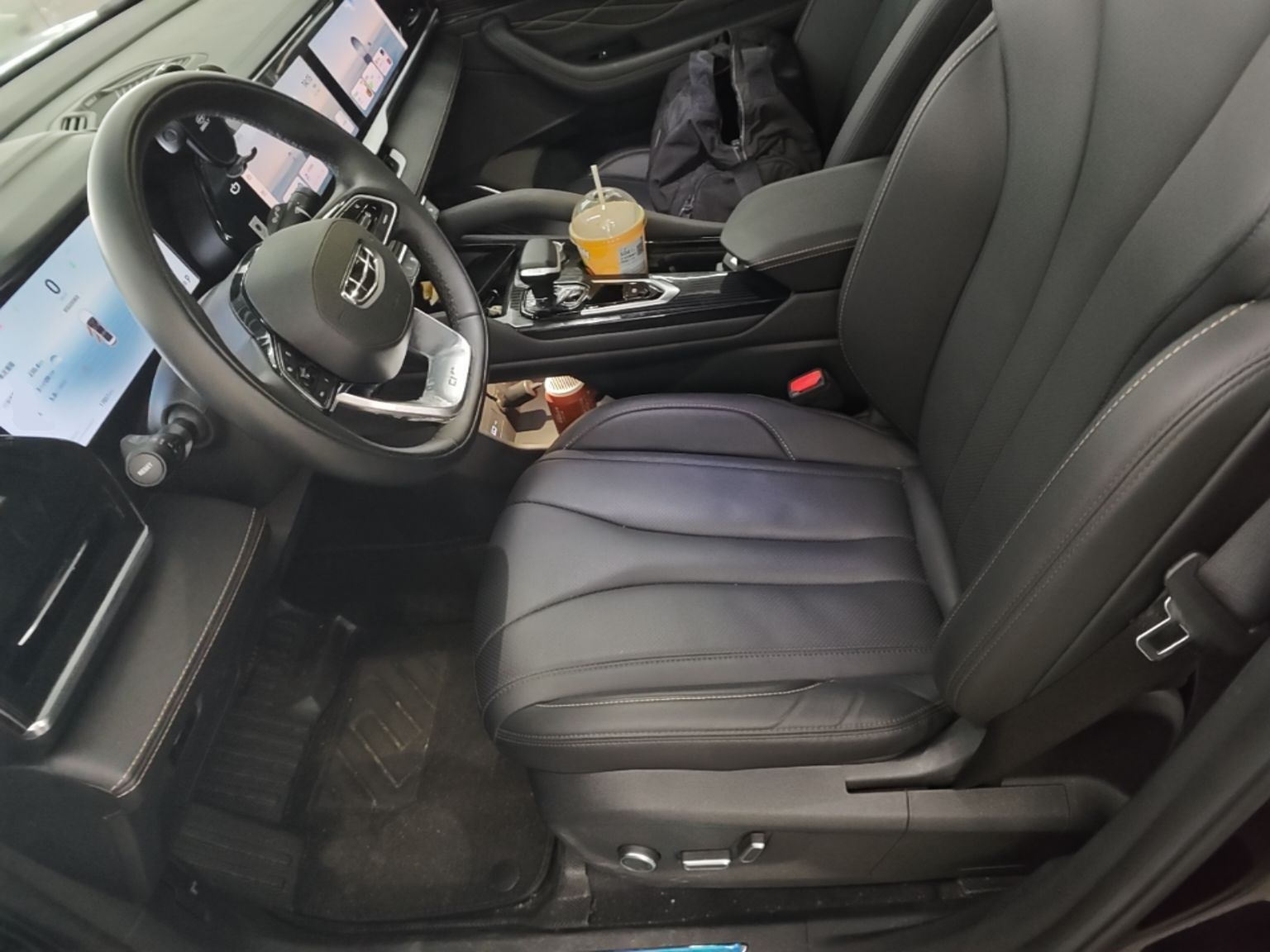 Geely Auto Monjaro L 2024 2.0TD DCT EVO Two-Wheel Drive Long-Range Version — снимка 17