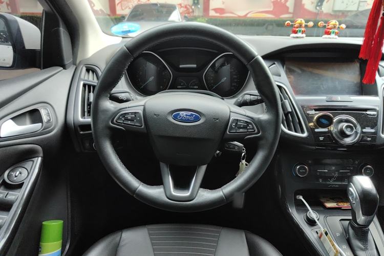 Used Ford Focus 2015 Sedan 1.6L Automatic Trend Model
