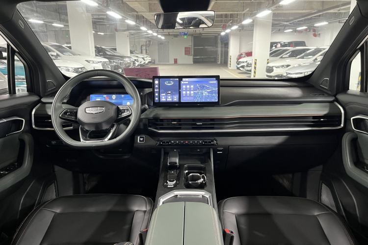 Used Geely Auto Haoyue L 2023 2.0T DCT Prestige Edition
