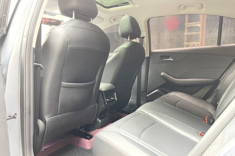 Used Roewe i5 2023 1.5L CVT Luxury Edition