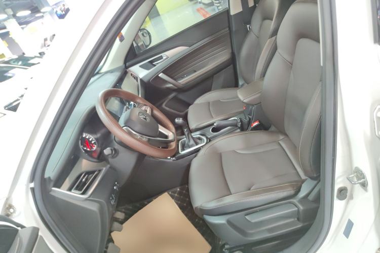 Used CHANGAN CS35PLUS 2019 1.6L Manual E-Link Upgrade Edition
