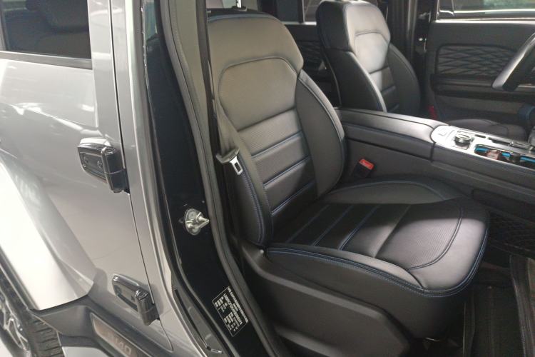 Used BAIC Off-Road BJ40 2019 PLUS 2.3T Automatic Four-Wheel Drive Premium Edition China VI
