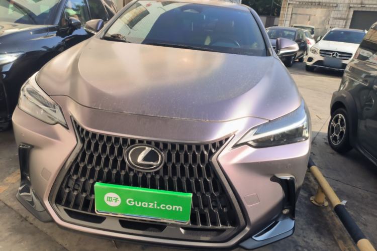 Used Lexus NX 2022 350h Front-Wheel-Drive Innovation Edition
