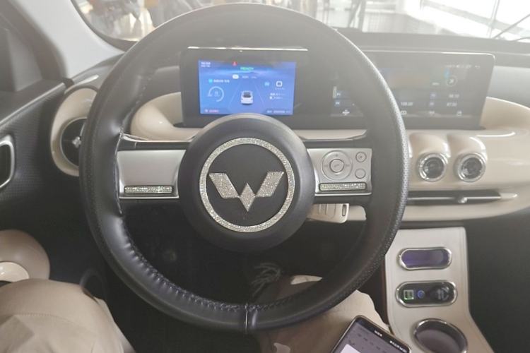 Used Wuling Bingo 2023 203km Light Edition