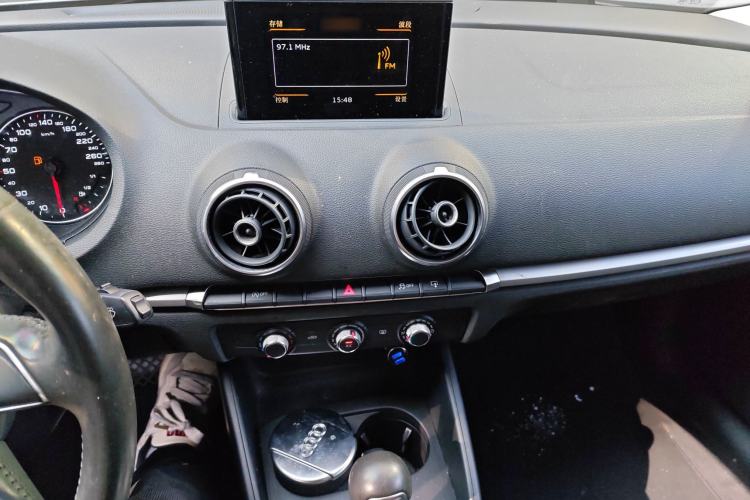 Used Audi A3 2014 Limousine 35 TFSI Automatic Advanced Model
