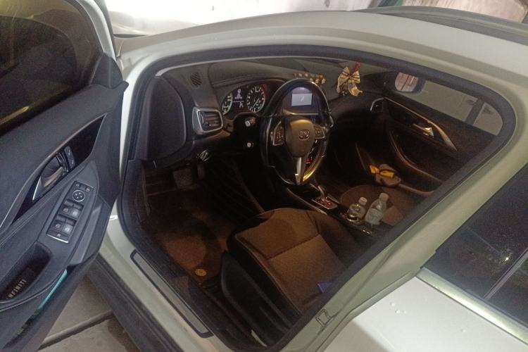 Used Infiniti QX30 2017 1.6T Two-Wheel-Drive Sport Edition