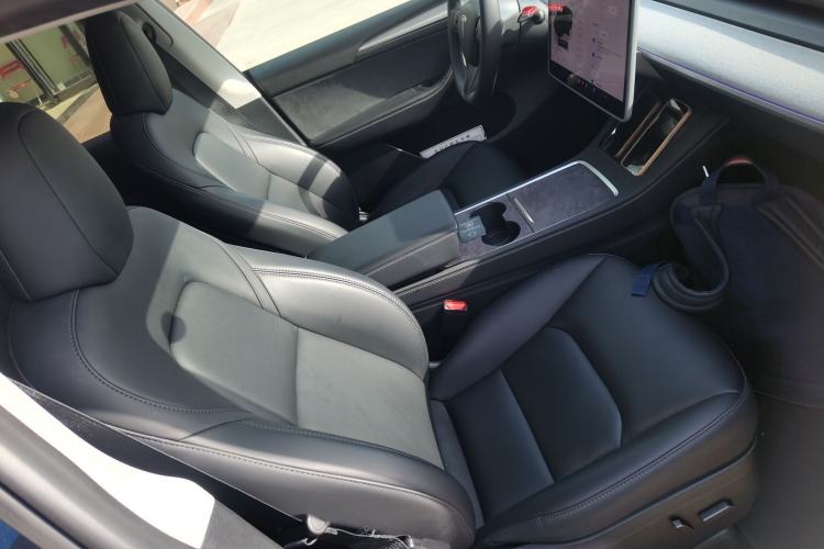 Used Tesla Model Y 2024 Rear-Wheel-Drive Version