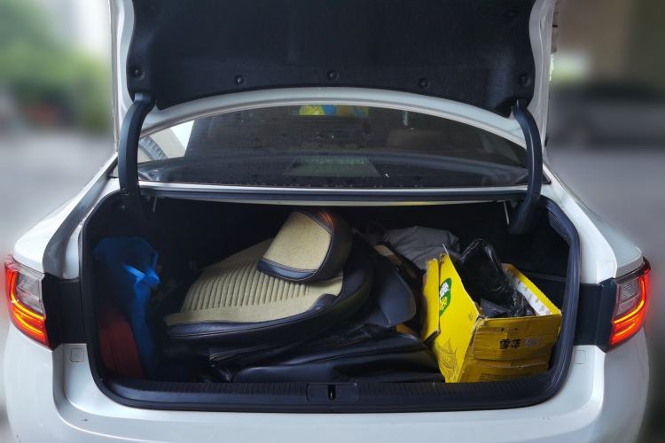 Used Lexus ES 2015 300h Comfort Edition
