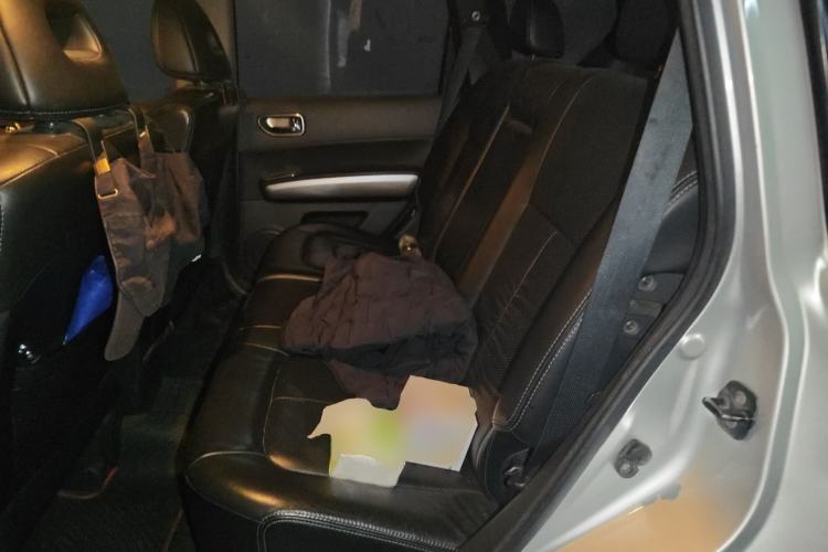 Used Nissan X-Trail 2010 2.5L CVT Luxury Edition 4WD Left Rear Seat