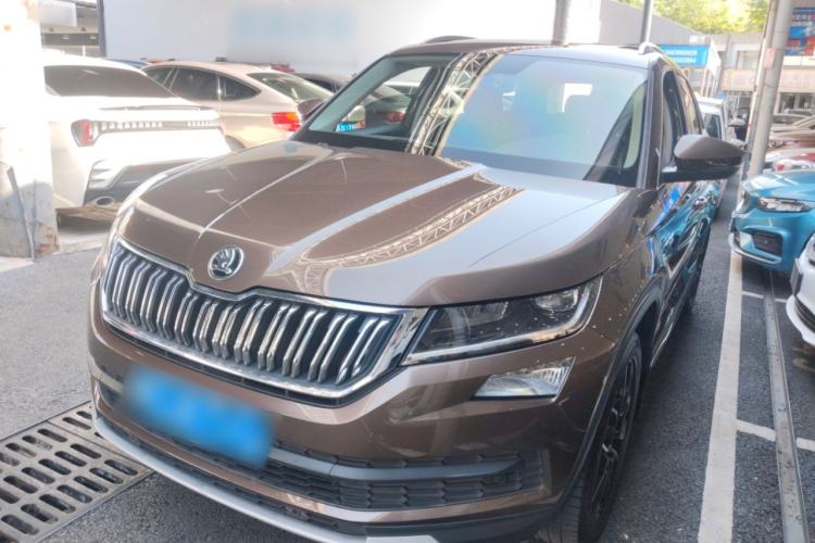 Used Skoda Kodiaq 2019 Facelifted TSI330 7-Seater Two-Wheel-Drive Luxury Enjoyment Edition China VI Standard