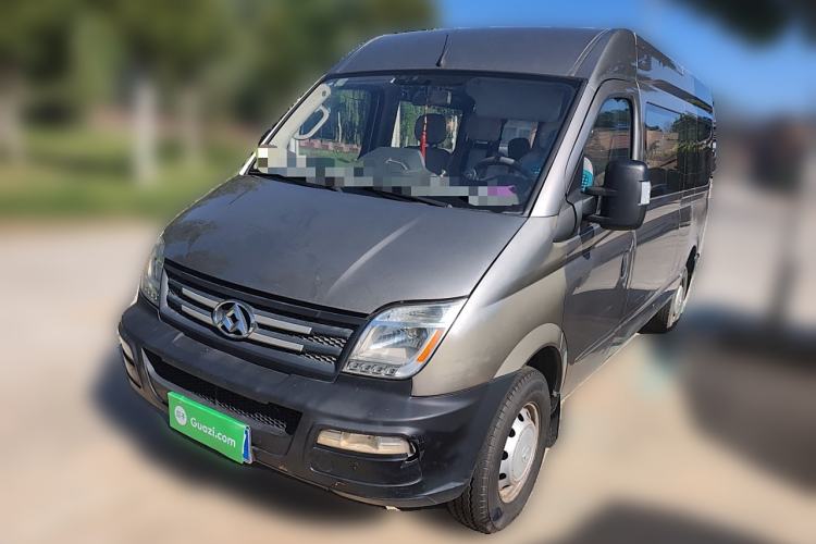 Used SAIC MAXUS Xintu V80 2017 2.5T 5-Speed Manual Aoyuntong National V Long Wheelbase Mid-Roof 6-10 Seater