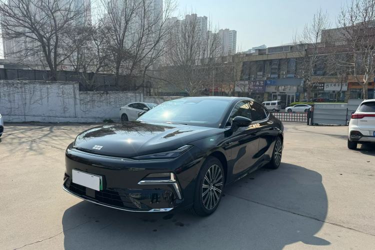 Used Geely Galaxy 8 2025 130km EM-i Flagship Edition