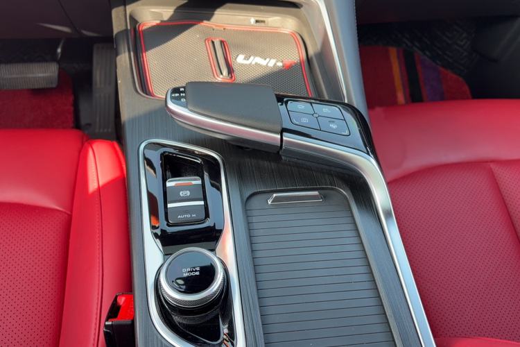 Used Changan UNI-T 2020 1.5T Flagship Version
