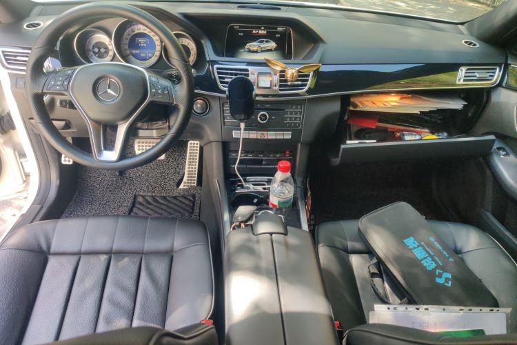 Used Mercedes-Benz E-Class 2015 Restyled E 260 L Sport Edition Center Console