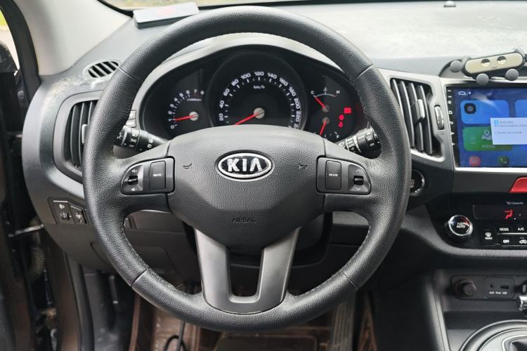 Used Kia Sportage R 2011 2.0L Automatic Two-Wheel Drive GLS Steering Wheel