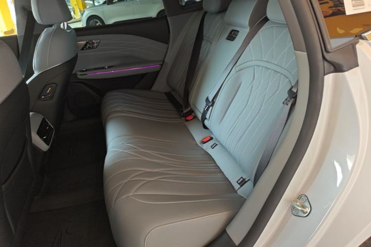 Used Geely Galaxy E8 2025 700 km Long-Range Intelligent Driving Version
