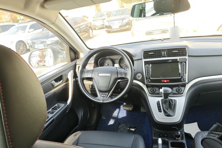 Used Haval M6 2019 1.5T DCT Two-Wheel Drive Value Edition China VI Standard
