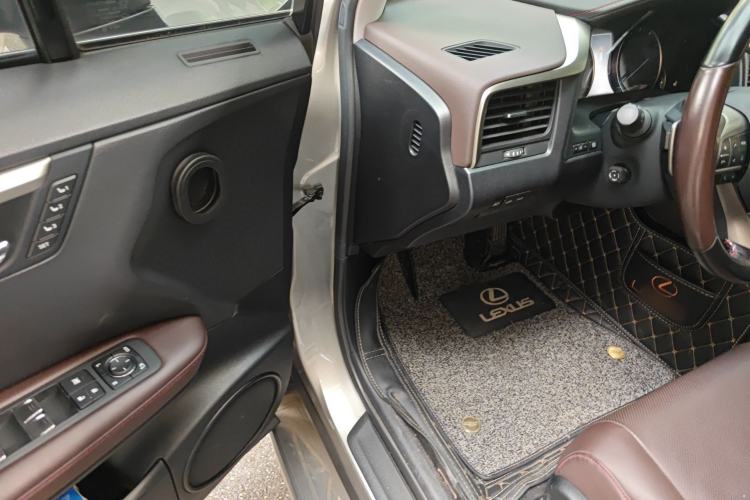 Used Lexus RX 2020 Revised Version 300 Two-Wheel Drive Comfort Edition Driver Seat