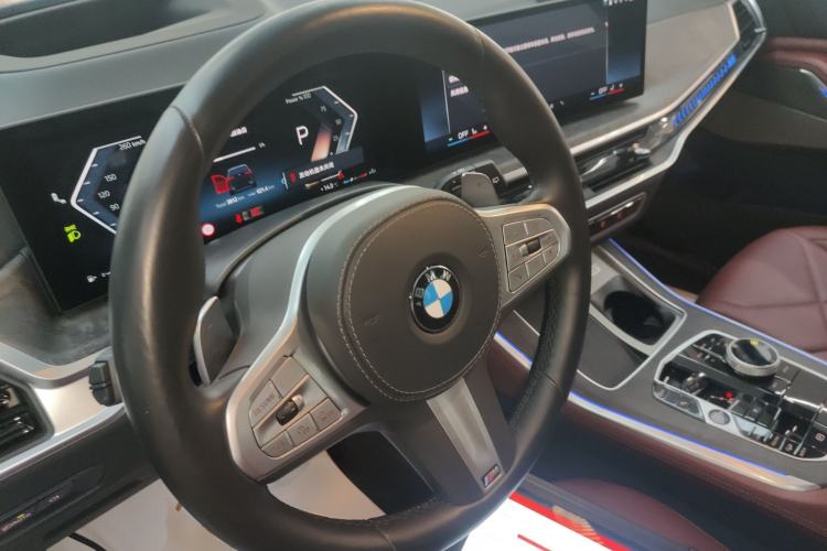 Used BMW X5 2023 xDrive 30Li Luxury M Sport Night Edition Package
