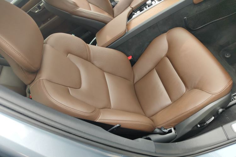 Used Volvo S90 2019 T5 Zhiyuan Edition