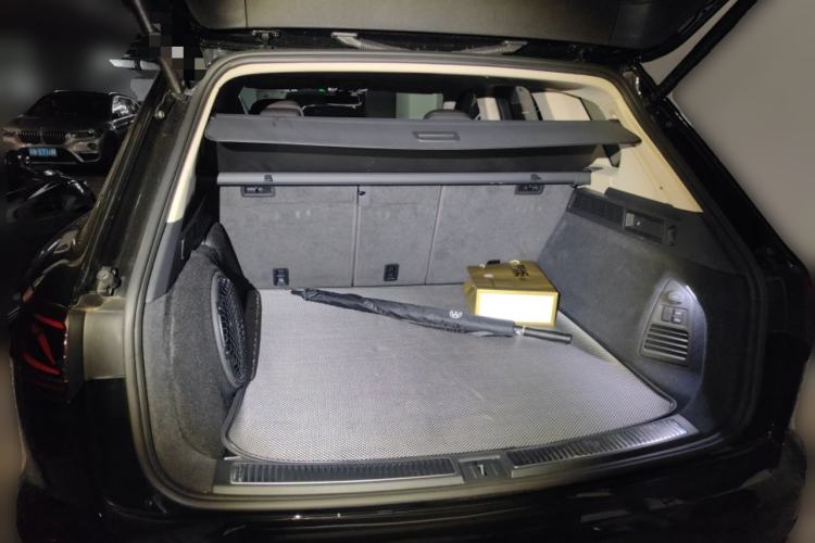 Used Volkswagen Touareg 2023 3.0 TSI Luxury Edition Obsidian Black Sport Package Trunk