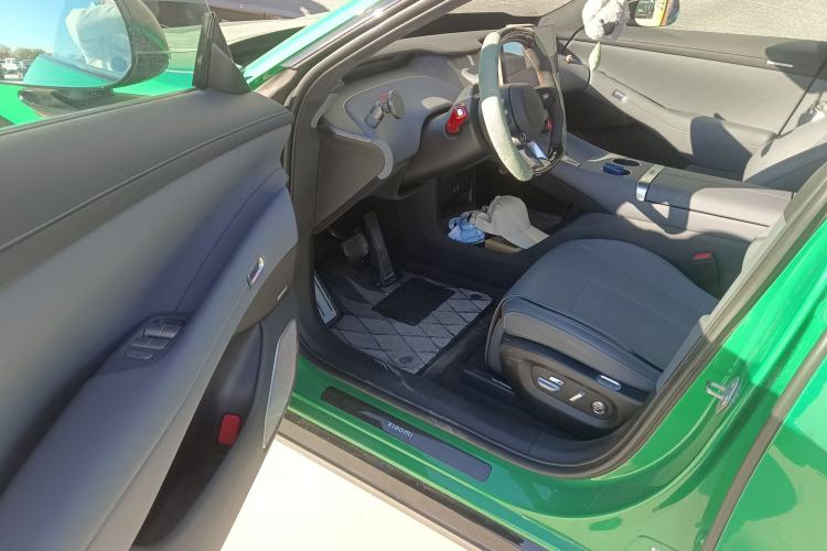 Used Xiaomi Auto YU7 2025 Ultra-Long Range High-Performance All-Wheel-Drive Max Edition