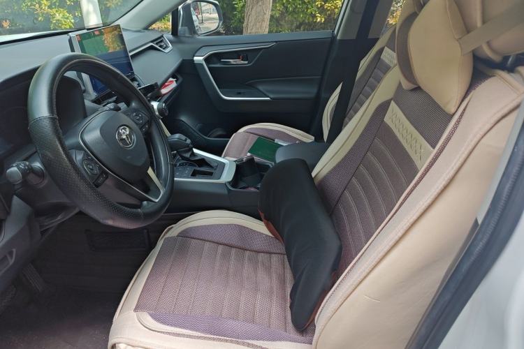 Used Toyota RAV4 2022 2.0L CVT Two-Wheel Drive Fashion Edition
