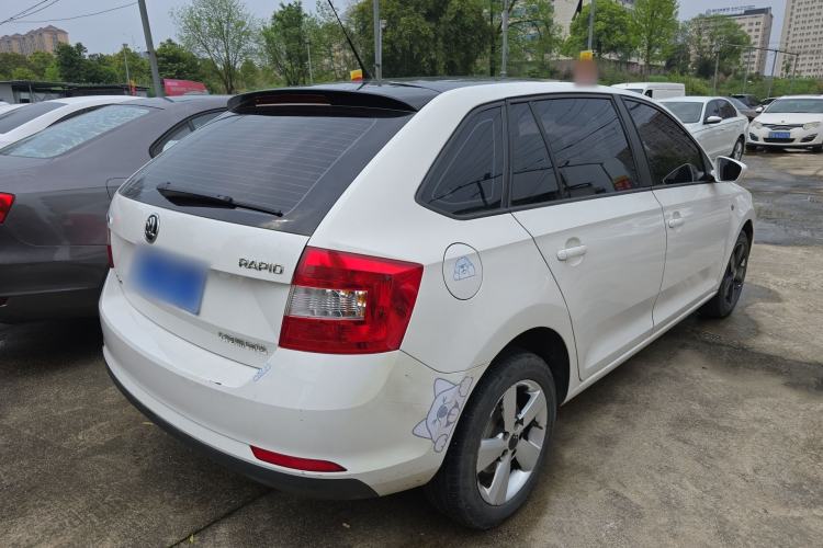 Used Skoda Rapid Spaceback 2016 Revised Version 1.6L Automatic Front-Drive Edition Rear Right 45 Deg