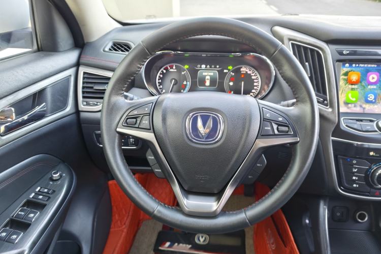 Used CHANGAN CS75 2017 Shangkui Edition 1.5T Automatic Fengxiang Model
