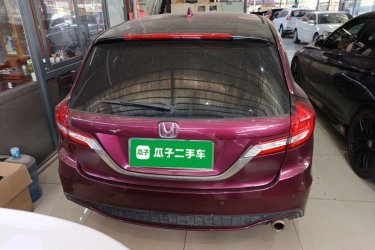 Used Honda Jade 2017 1.8L automatic Comfort version 5 seats
